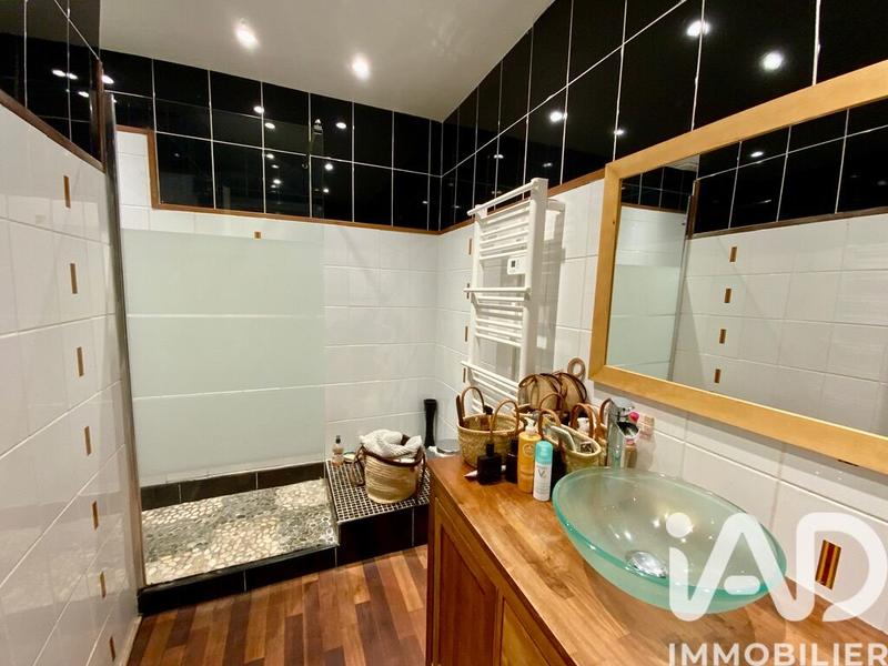 Maison de village - 153 m² - 7 pièces