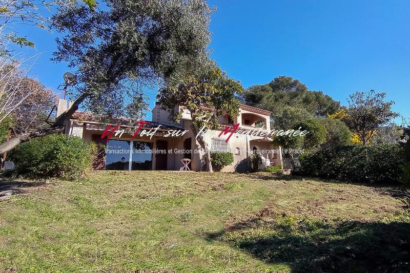 Maison - 147 m² - 5 pièces