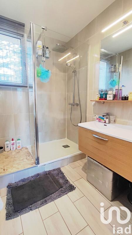 Maison - 91 m² - 5 pièces