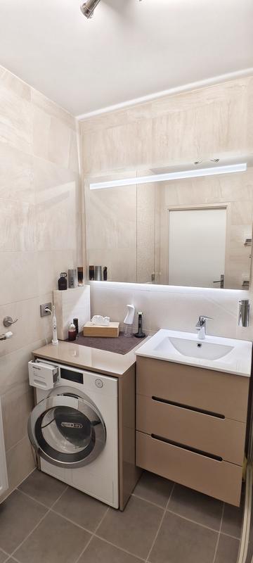 Appartement - 65 m² - 3 pièces