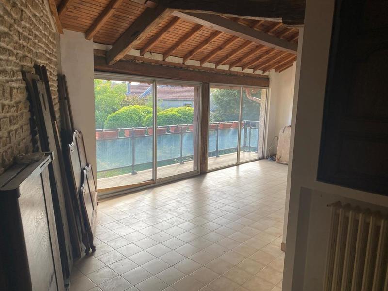 Maison - 450 m² - 20 pièces