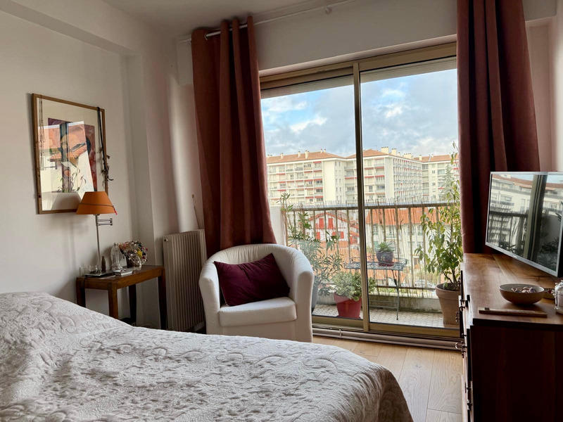 Appartement - 93 m² - 3 pièces