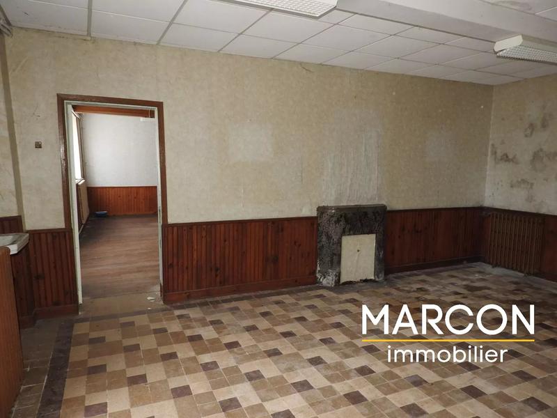 Maison - 214 m² - 12 pièces