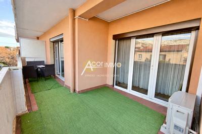 Appartement - 96 m² - 5 pièces