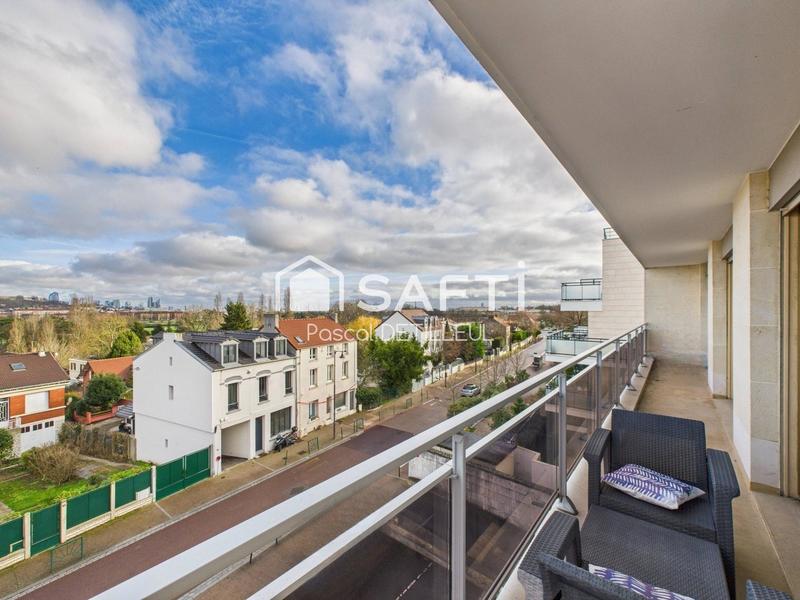 Appartement - 110 m² - 5 pièces