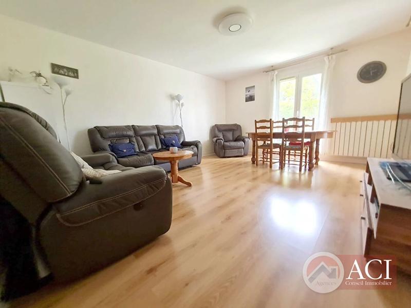 Appartement - 81 m² - 4 pièces