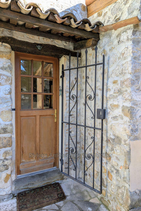 Maison en pierre - 165 m² - 6 pièces