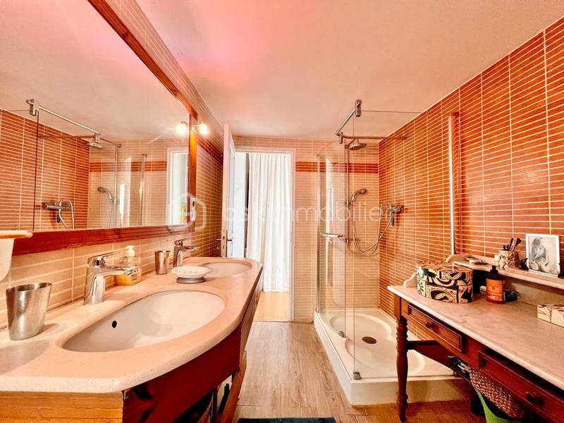 Maison en pierre - 100 m² - 3 pièces