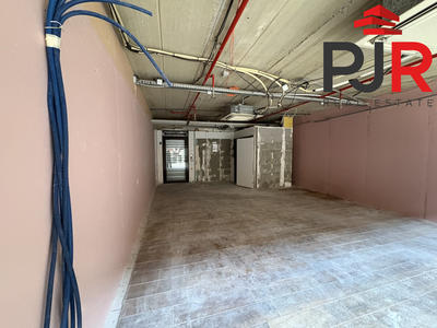 Local commercial - 61 m²