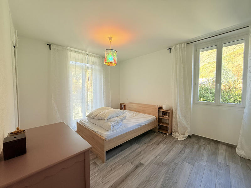 Villa - 238 m² - 8 pièces