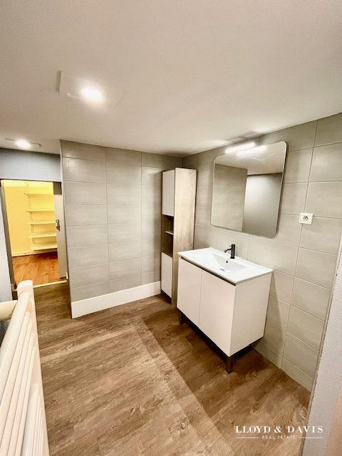 Duplex - 113 m² - 6 pièces