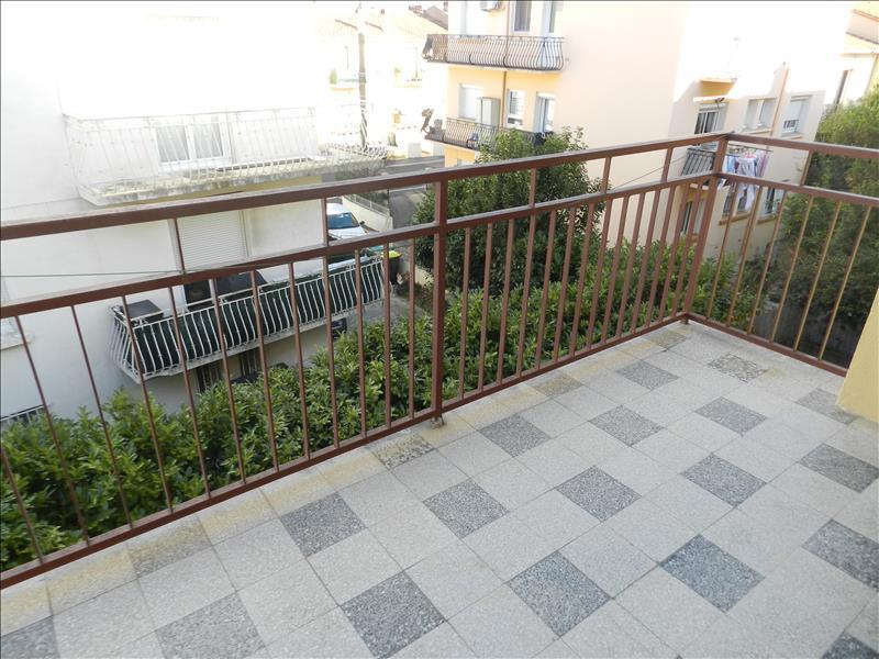 Chambre - 80 m² - 1 pièce