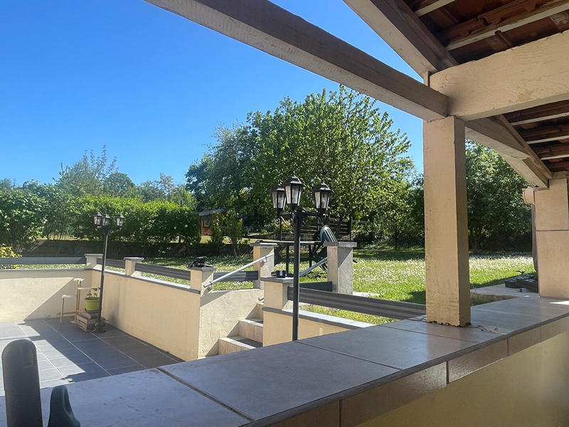 Maison - 138 m² - 5 pièces