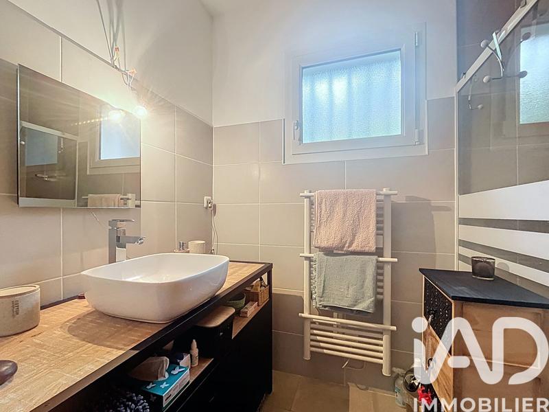 Maison - 102 m² - 5 pièces