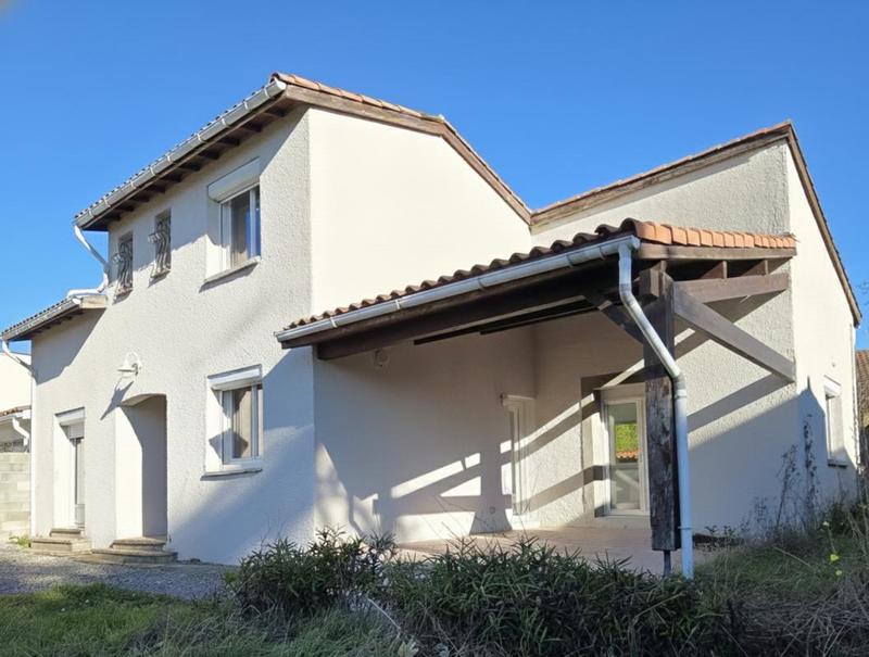 Maison - 111 m² - 4 pièces