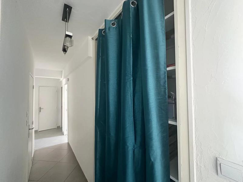 Appartement - 95 m² - 5 pièces