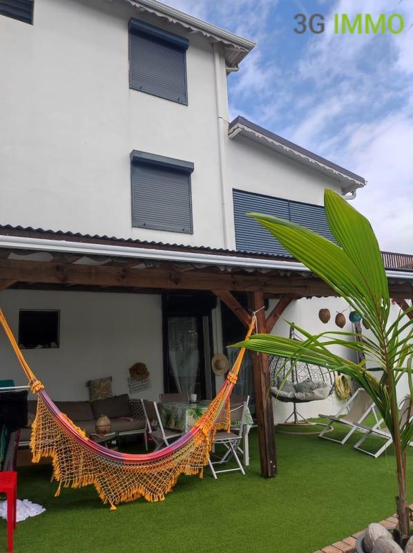 Villa - 192 m² - 8 pièces