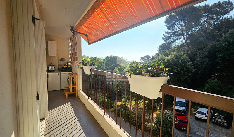 Appartement - 79 m² - 4 pièces