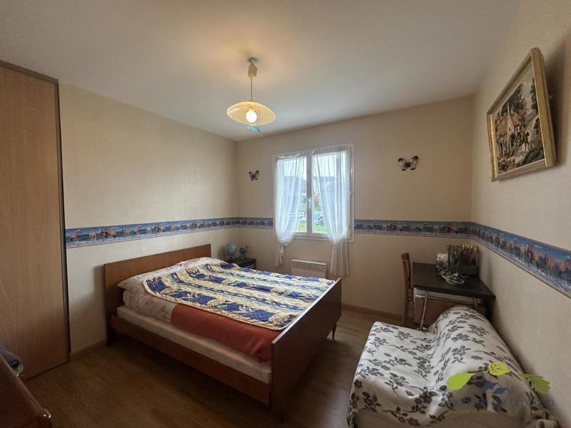 Pavillon - 90 m² - 4 pièces