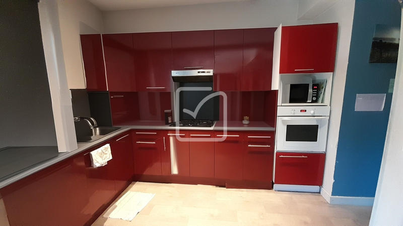 Maison - 156 m² - 8 pièces