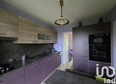 Maison - 89 m² - 5 pièces