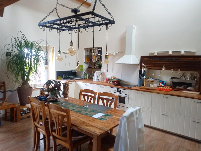 Maison - 197 m² - 7 pièces