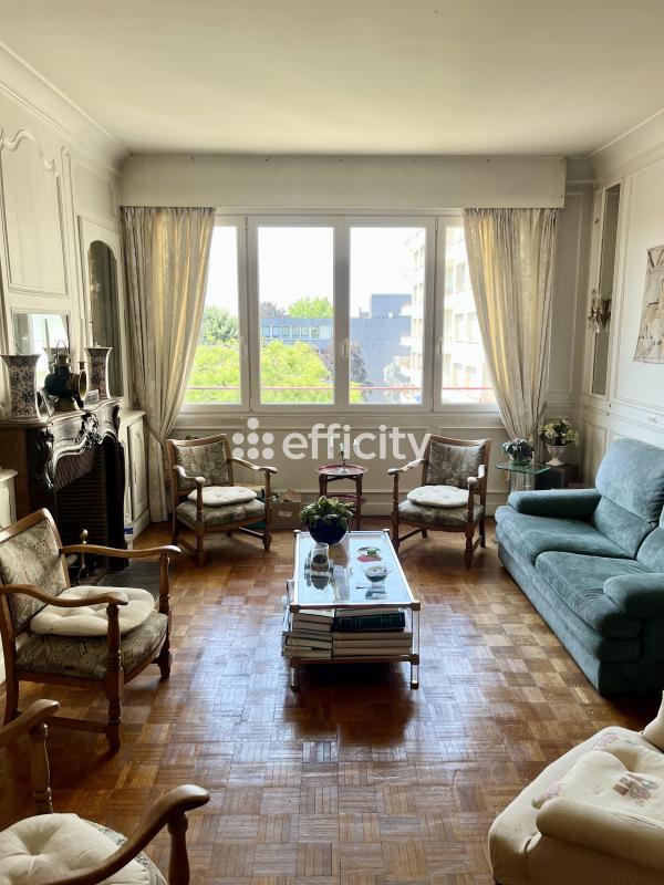 Appartement - 122 m² - 5 pièces