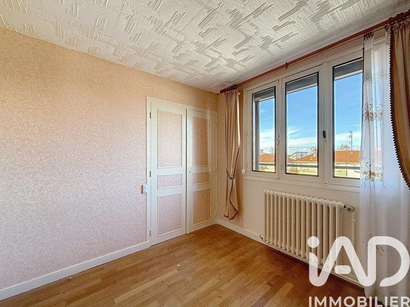 Maison - 93 m² - 5 pièces
