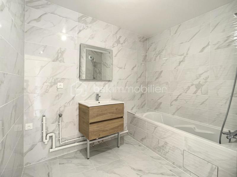 Appartement - 60 m² - 3 pièces