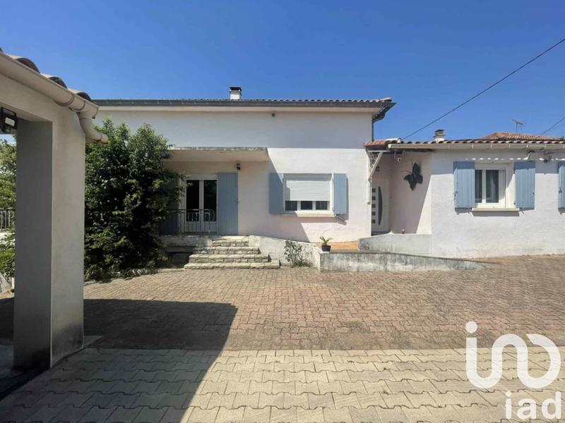 Maison - 213 m² - 8 pièces