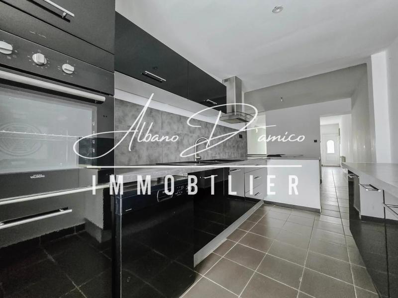 Maison - 72 m² - 6 pièces