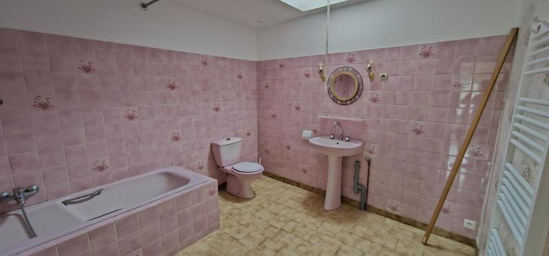 Maison - 93 m² - 4 pièces