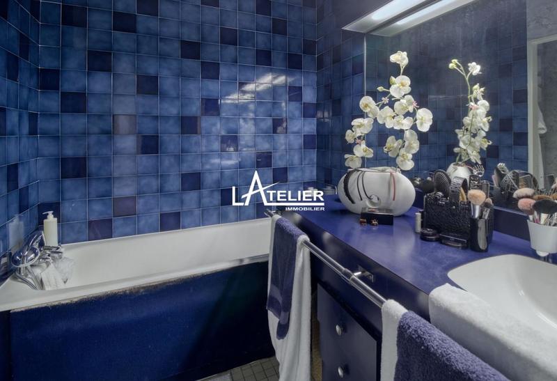 Appartement - 135 m² - 6 pièces