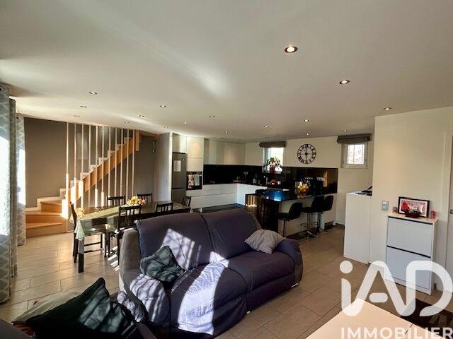 Maison - 112 m² - 7 pièces