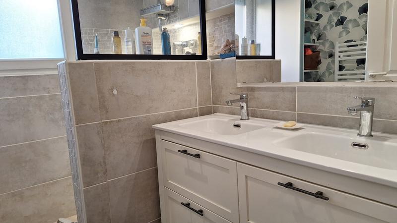 Maison - 80 m² - 5 pièces