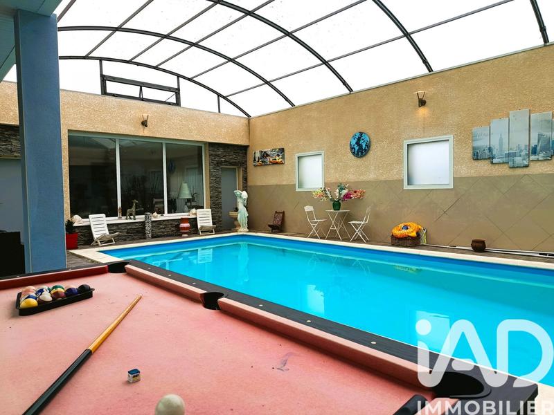 Maison de maîtres - 294 m² - 6 pièces