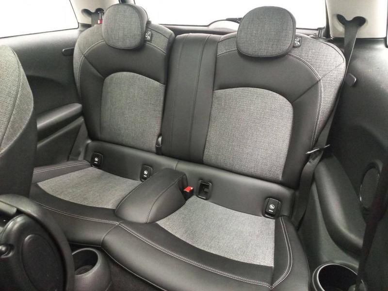 Mini 3 portes Hatch F56 Lci Cooper 136 ch Edition Greenwich