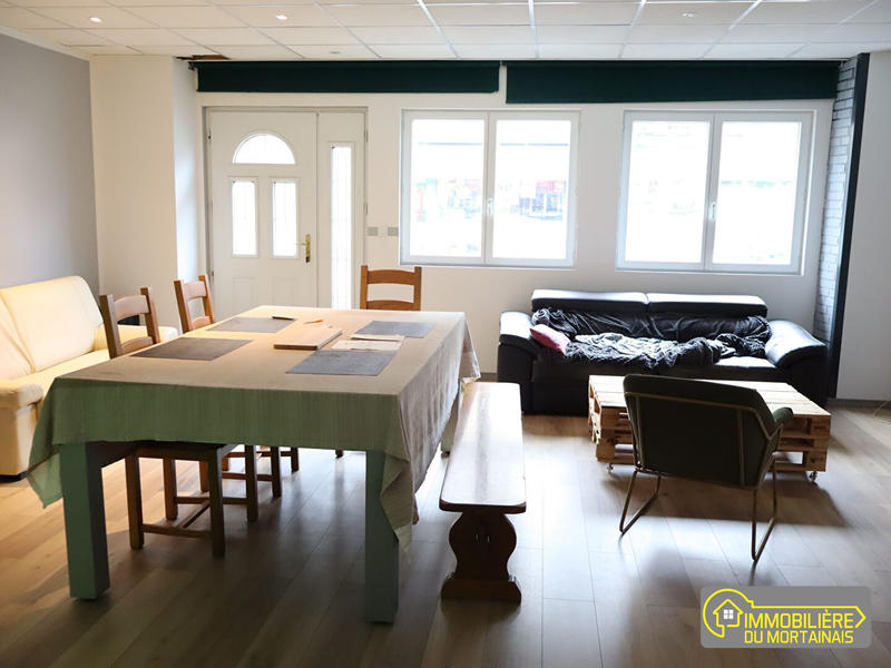 Maison - 104 m² - 4 pièces