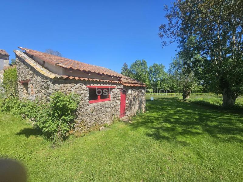 Maison ancienne - 145 m² - 6 pièces