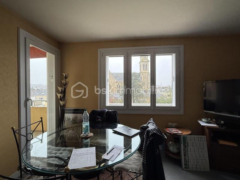 Appartement - 84 m² - 4 pièces