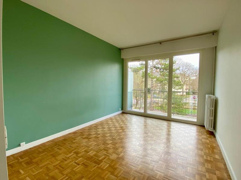 Appartement - 99 m² - 4 pièces