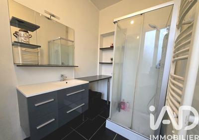 Maison - 92 m² - 3 pièces