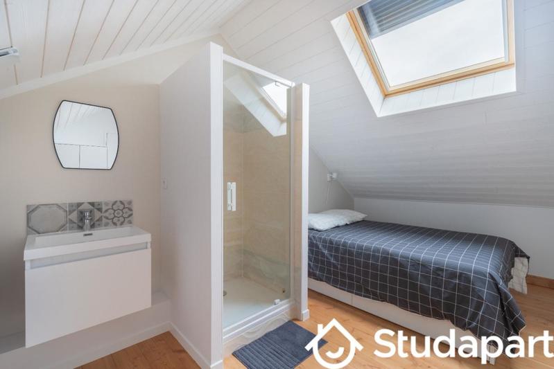 Chambre - 16 m² - 1 pièce