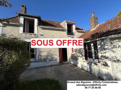 Maison - 93 m² - 5 pièces