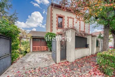 Maison - 119 m² - 6 pièces