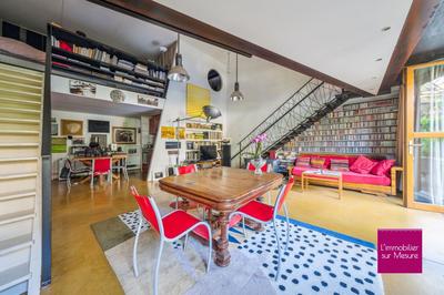 Loft - 100 m² - 3 pièces