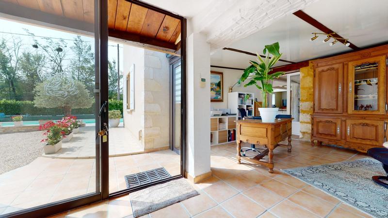 Maison traditionnelle - 150 m² - 7 pièces