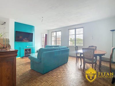 Appartement - 82 m² - 4 pièces