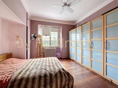 Appartement - 157 m² - 5 pièces