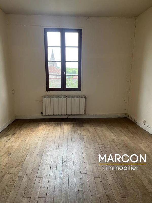Maison - 195 m² - 8 pièces